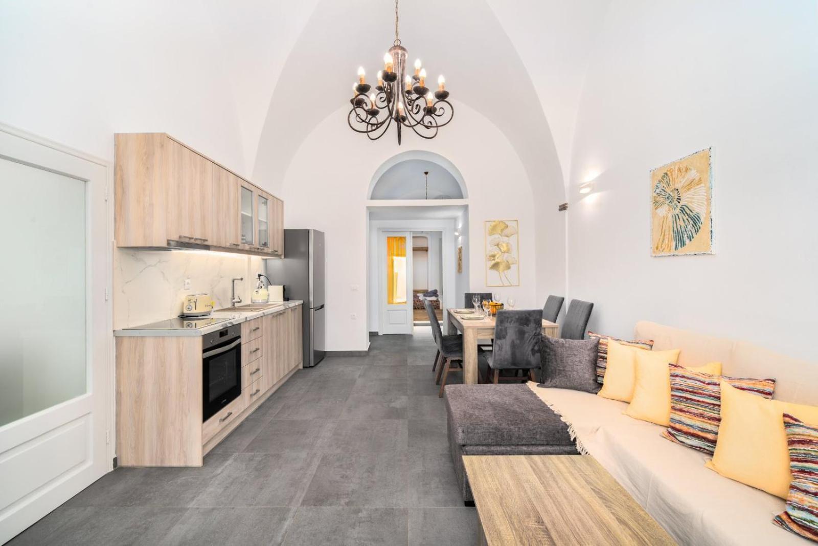 אויה Sunup Lux Villa מראה חיצוני תמונה